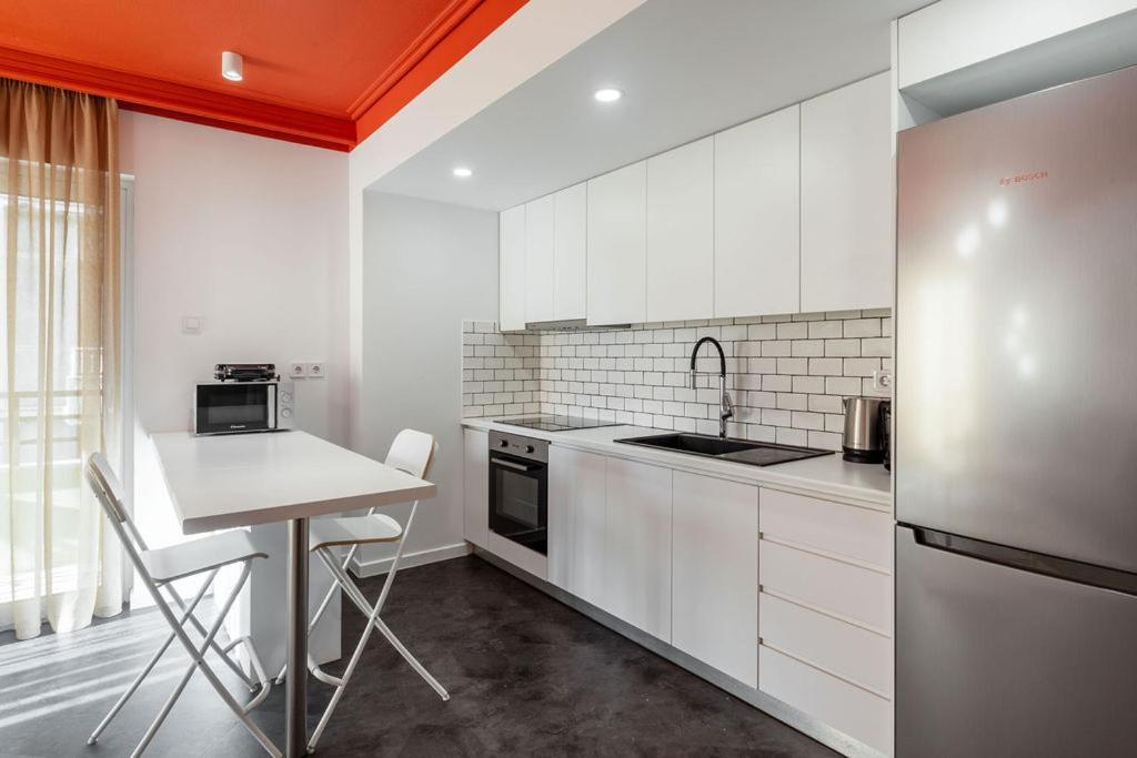 Aparthotel Onezerotwo By Zoia Living Athen Exterior foto